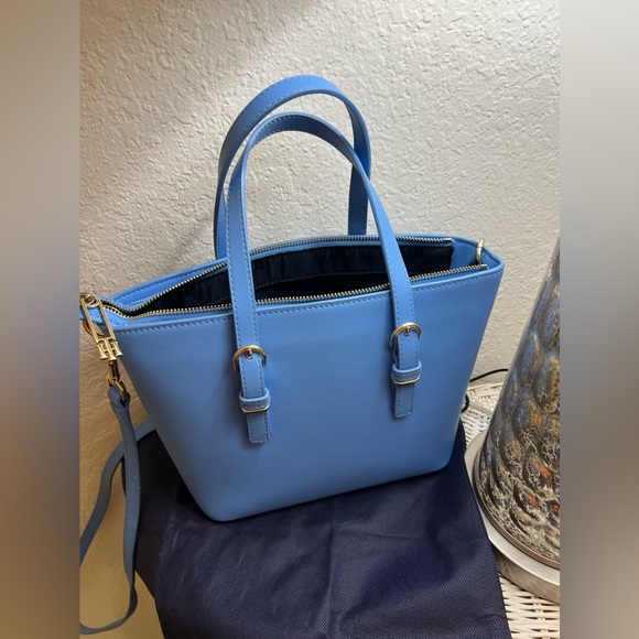 Tommy Hilfiger Hydrangea Blue Purse - Picture 9 of 12